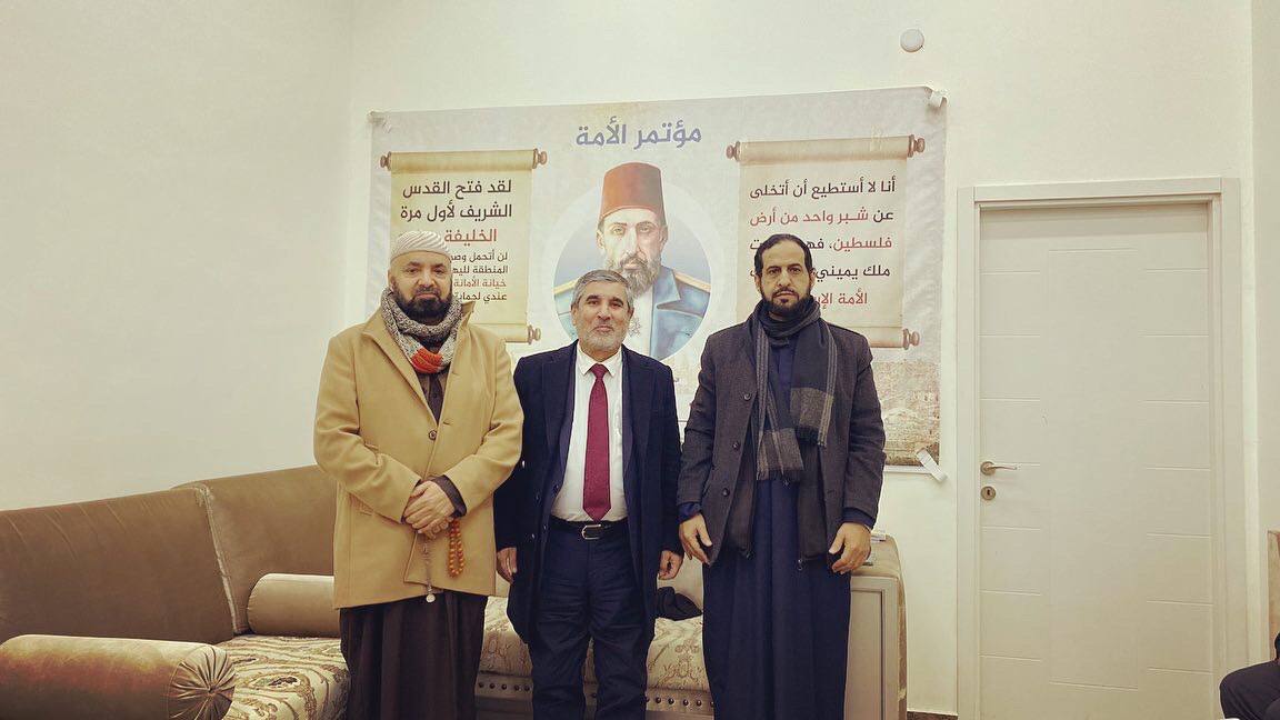 الشيخ آرام عبدالقادر رئيس التحالف الوطني في العراق في زيارة لمنظمة الأمة