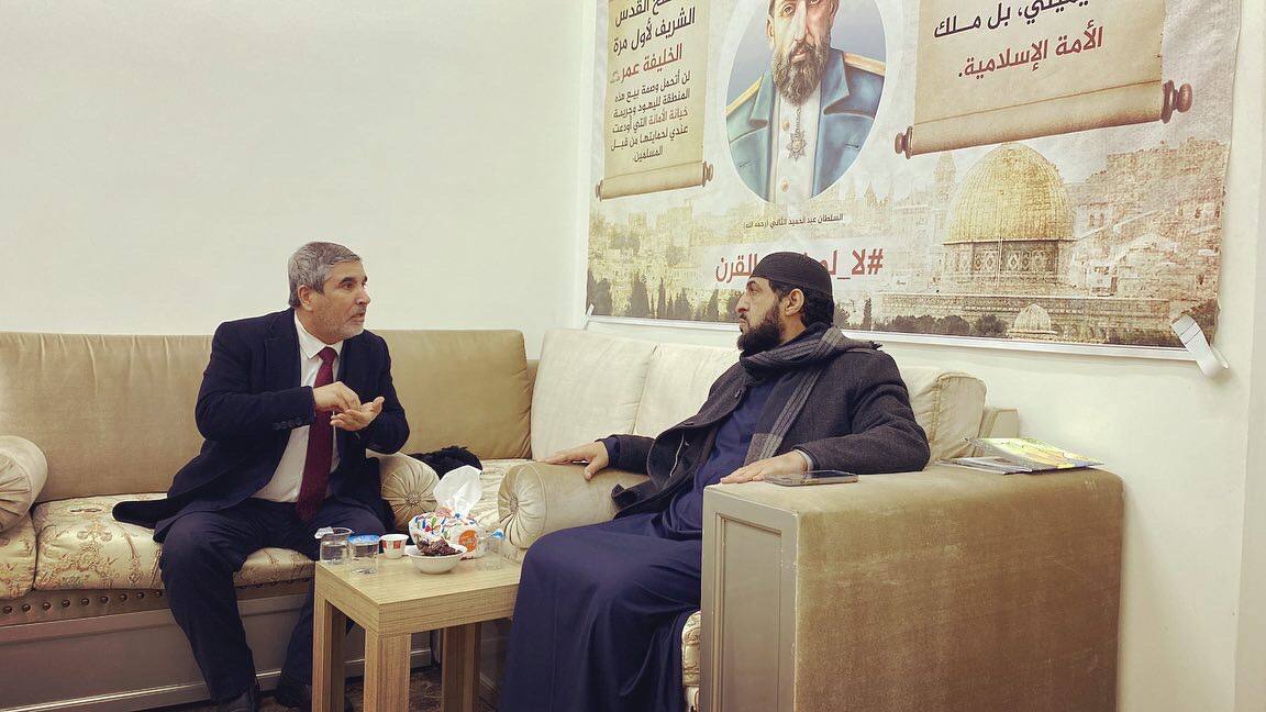 الشيخ آرام عبدالقادر رئيس التحالف الوطني في العراق في زيارة لمنظمة الأمة